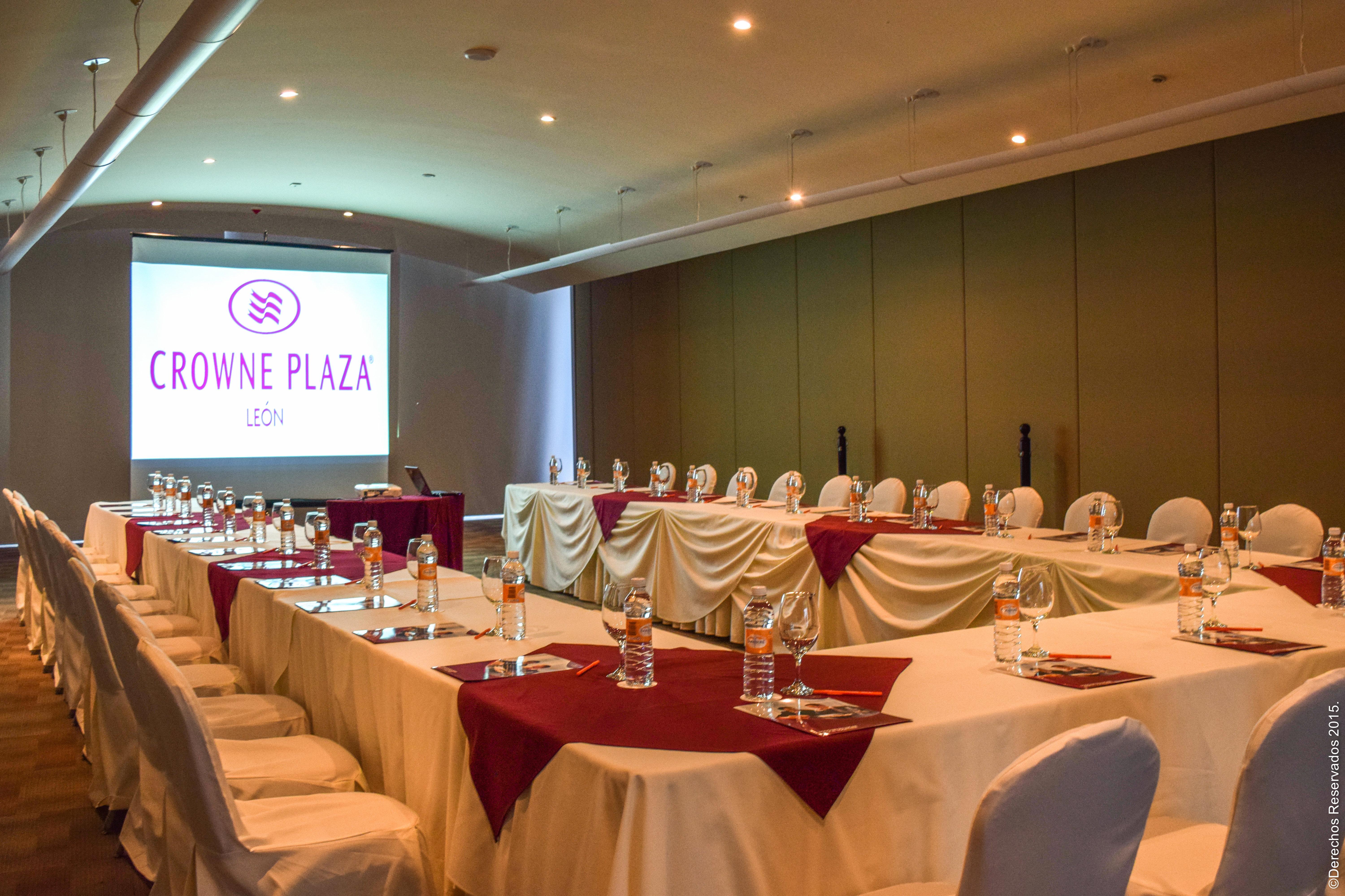 Crowne Plaza Leon By Ihg León Exterior foto